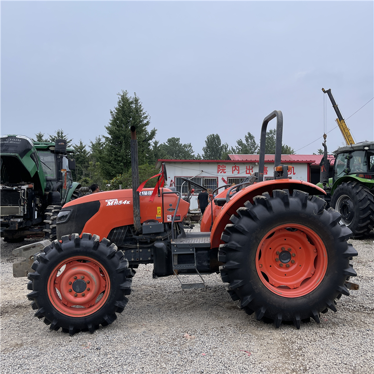 Granja de tractor usado Kubota 70HP 704